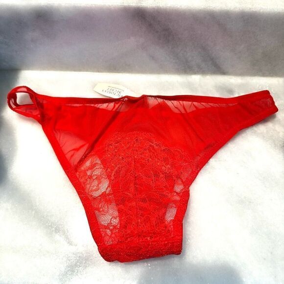 NWT Victoria's Secret Dream Angels Sheer Lace Low Rise Cheekini Red Small - Picture 2 of 3